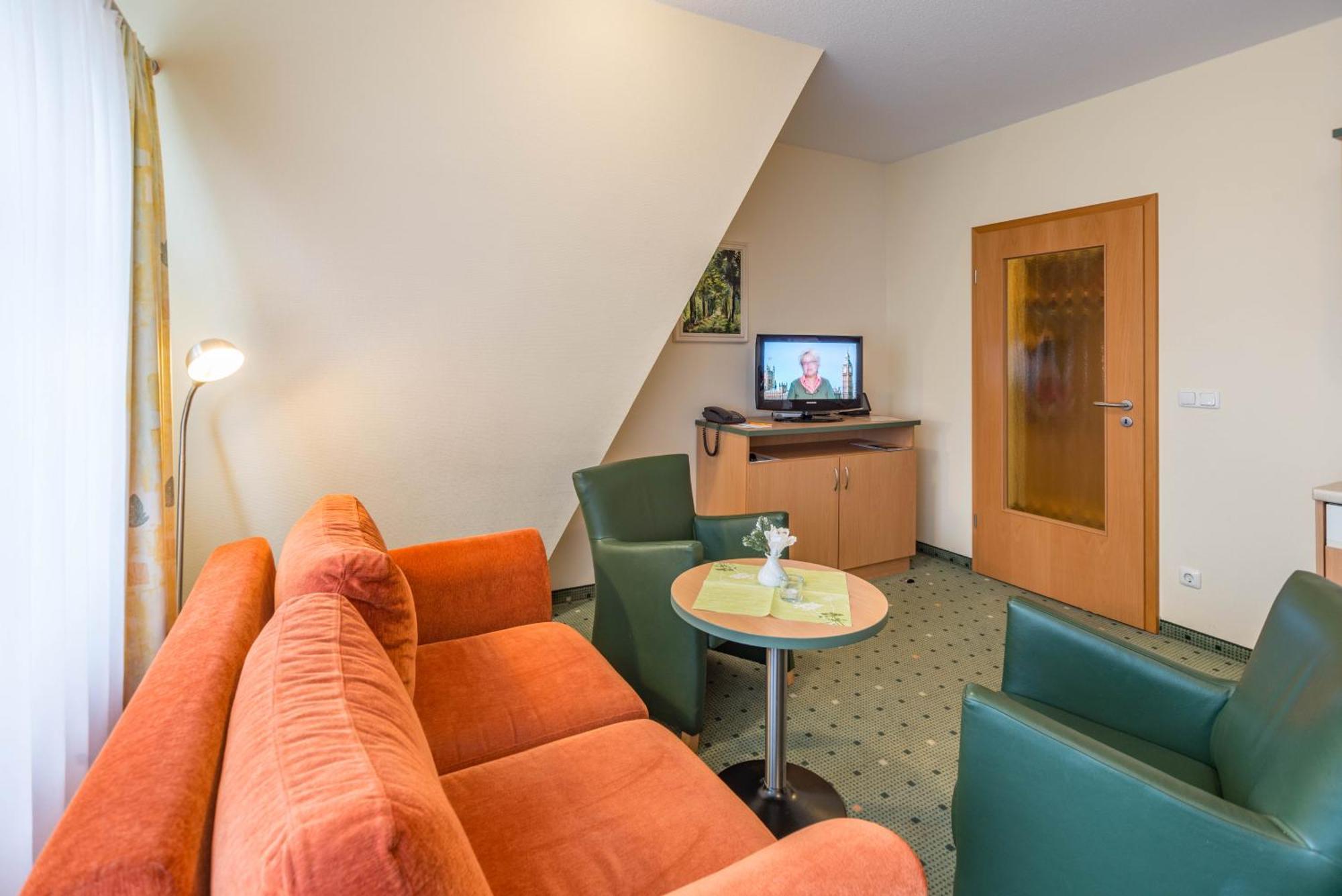 Am Weststrand Aparthotel Kuehlungsborn Exterior photo