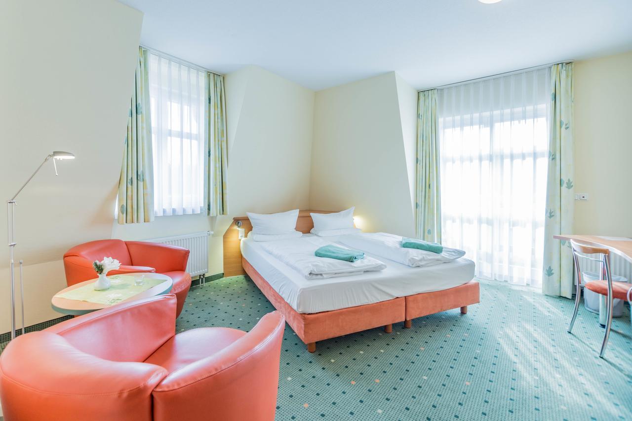 Am Weststrand Aparthotel Kuehlungsborn Exterior photo