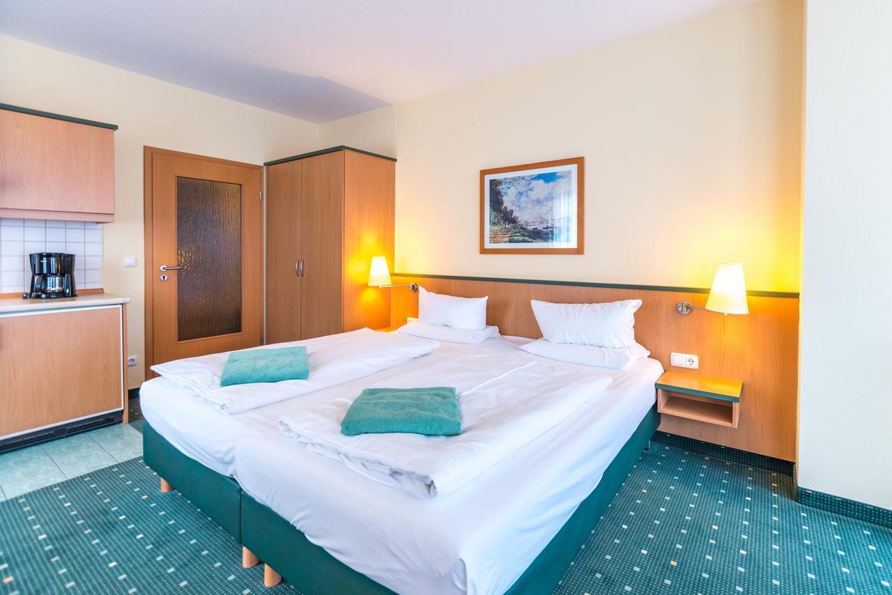 Am Weststrand Aparthotel Kuehlungsborn Exterior photo